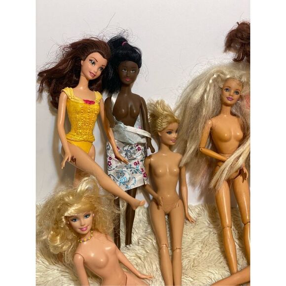 Vintage Barbie Dolls Mattel All Skin Color Set of 8 - Picture 5 of 6